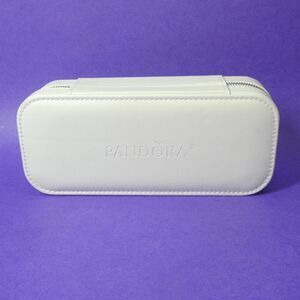 Pandora Zippered Travel Jewelry Box Case White Faux Leather